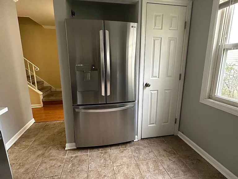 25 Padanaram Rd #43 — Photo 4