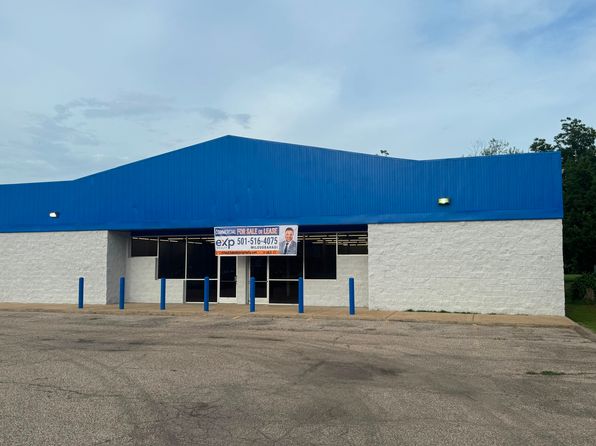 820 N Main St