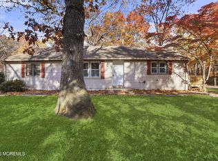 31 Rappleyea Road, Howell, NJ 07731