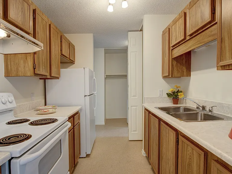 9702 Prairie Rd — Photo 15
