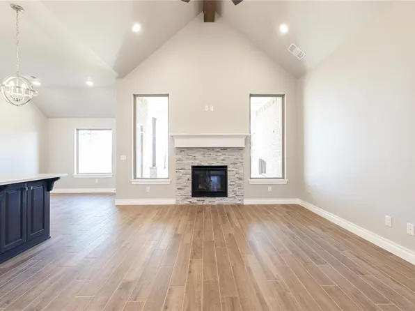 8616 Grey Wind Way, Arcadia, OK 73007