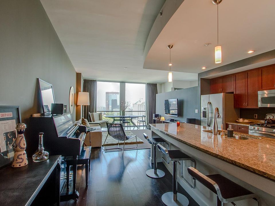 1st image of 900 20th Ave S APT 707