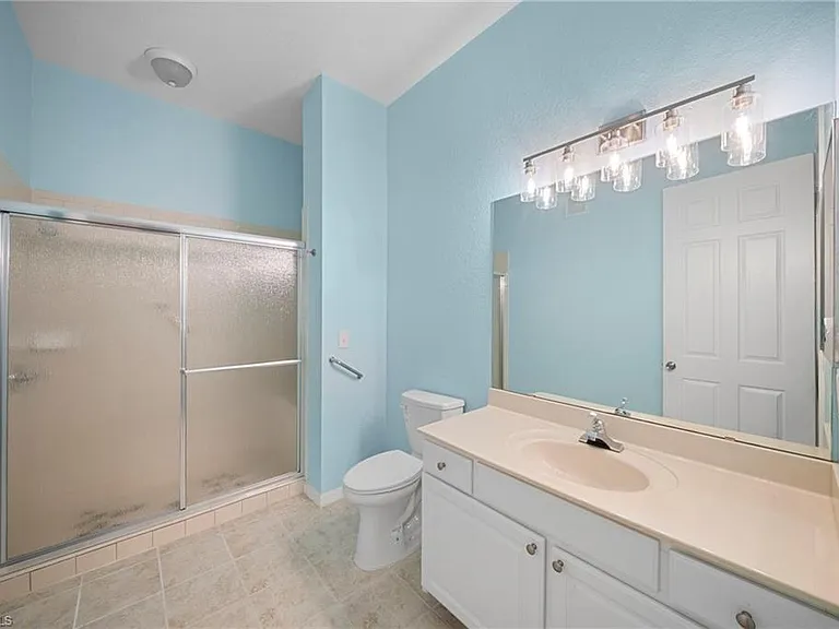 970 Peggy Cir #604 — Photo 24