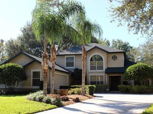 2075 Palm View Dr, Apopka, FL 32712