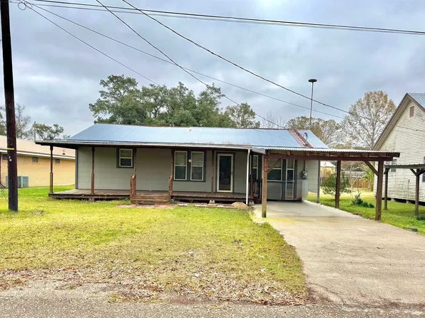 106 S 10th St, Oberlin, LA 70655