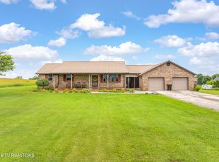 4027 Old Niles Ferry Rd, Maryville, TN 37801