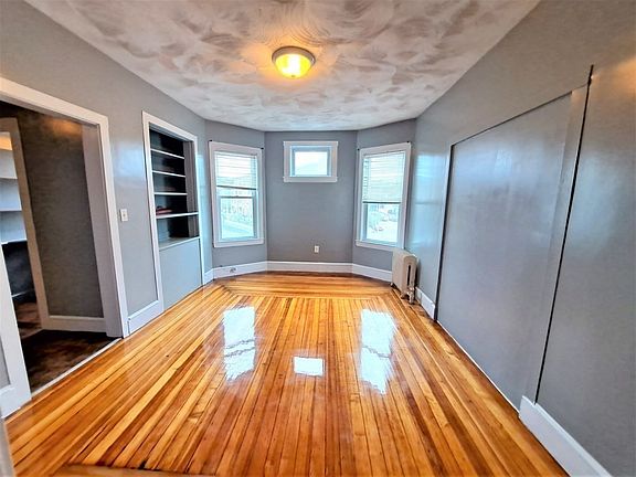 2nd image of 263 Talbot Ave APT 3