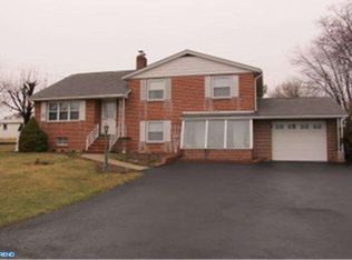 151 County Line Rd, Boyertown, PA 19512