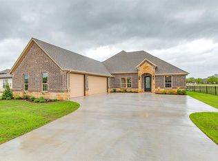 6215 Beretta Ct, Granbury, TX 76049