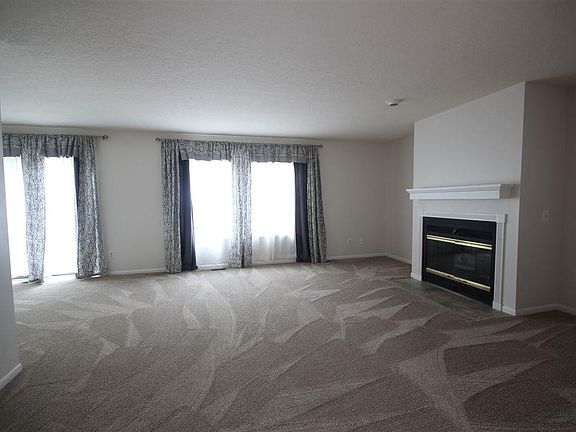 3rd image of 1506 Heather Vale Dr #56