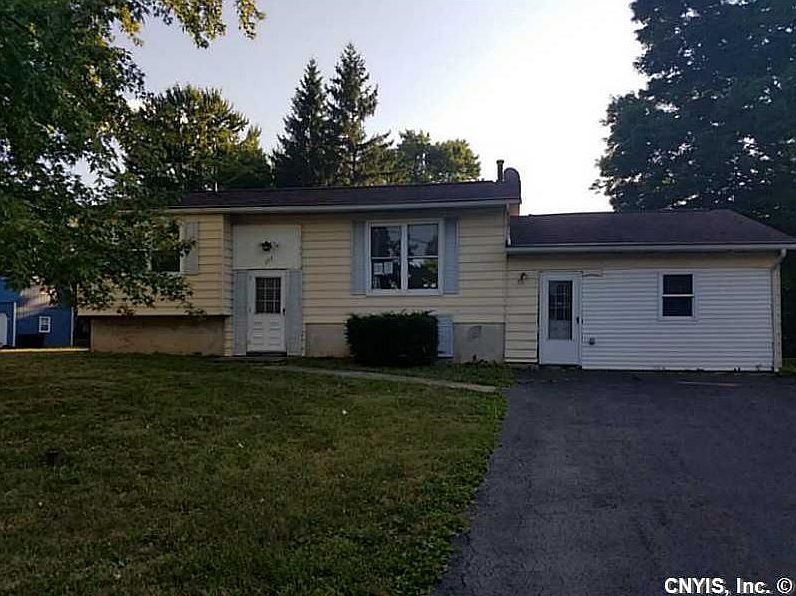1st image of 115 Greenapple Ln