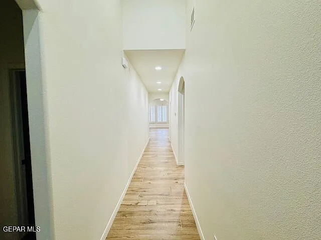3 bed, 3.5 bath, 1913 sqft, $2,750 — Photo 4
