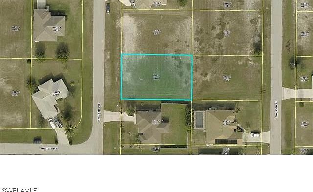 1st image of 225 NW 36th Ave