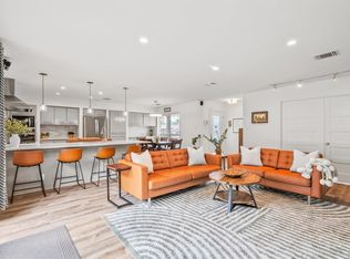 2206 Willowby Dr, Houston, TX 77008