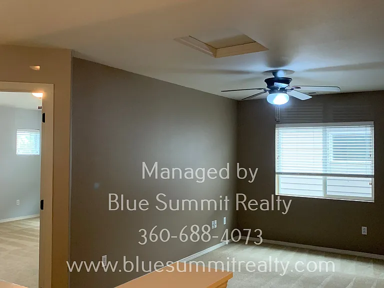 4349 McKinley St NE — Photo 7