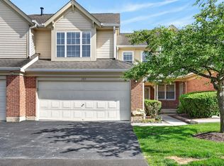 197 Rob Roy Ct, Schaumburg, IL 60194