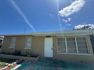 1368 8th St, West Palm Beach, FL 33401