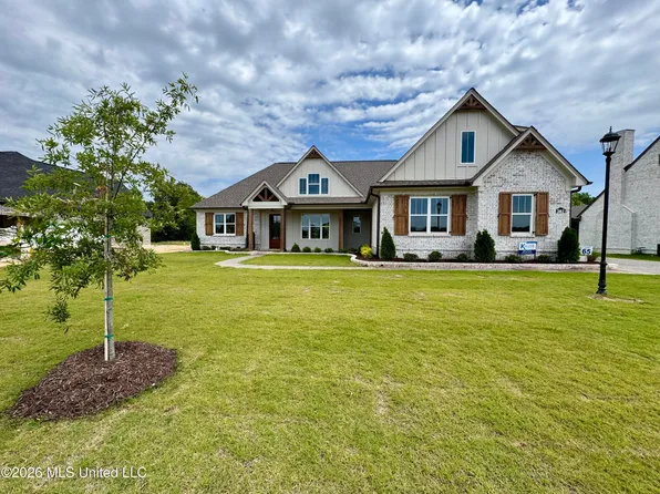 302 Oakworth Dr, Hernando, MS 38632