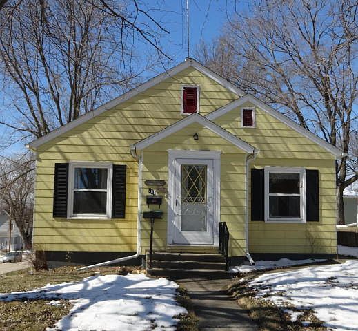 1st image of 701 Garfield Ave
