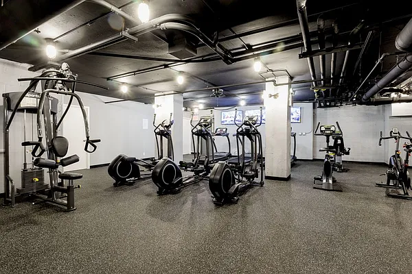 Rented by PWV Acquisitions | media 20