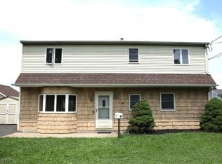 41 W James Pl, Iselin, NJ 08830