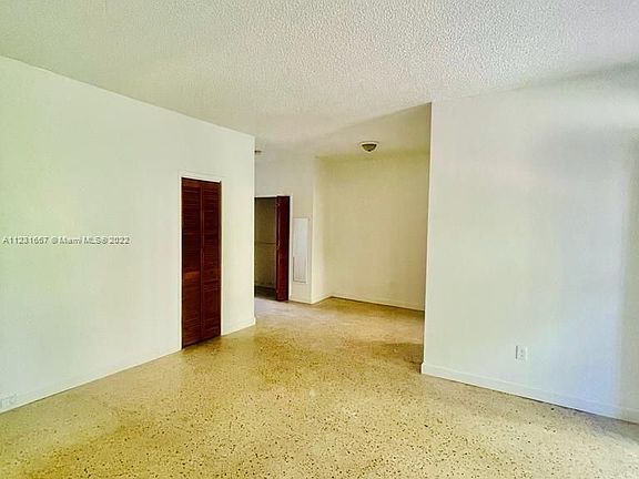 3rd image of 1085 98th St APT 4