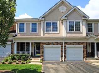 250 Levinberg Ln, Wayne, NJ 07470