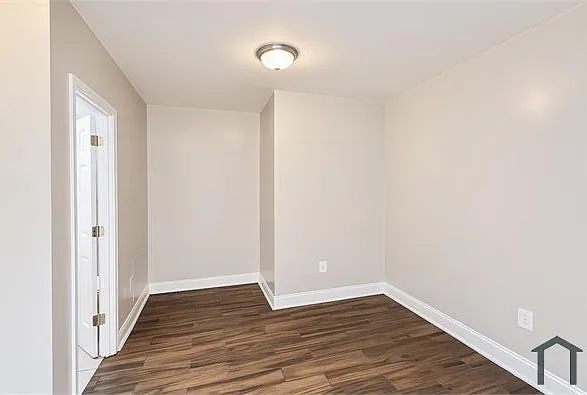 101 35th St NE #3 — Photo 7