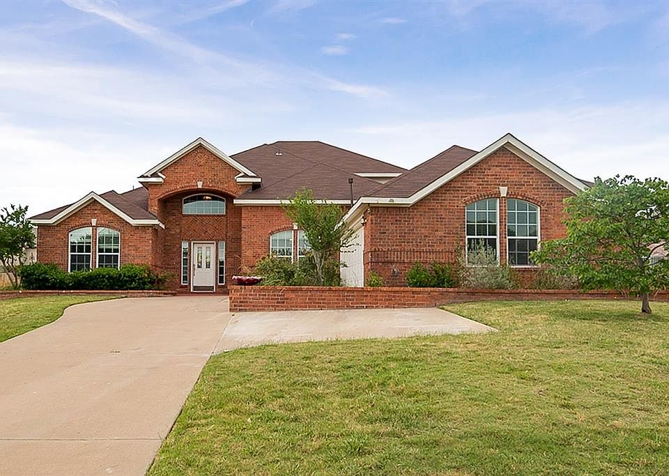 1st image of 609 Winterwood Dr