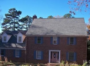 1373 10th St Pl NW, Hickory, NC 28601