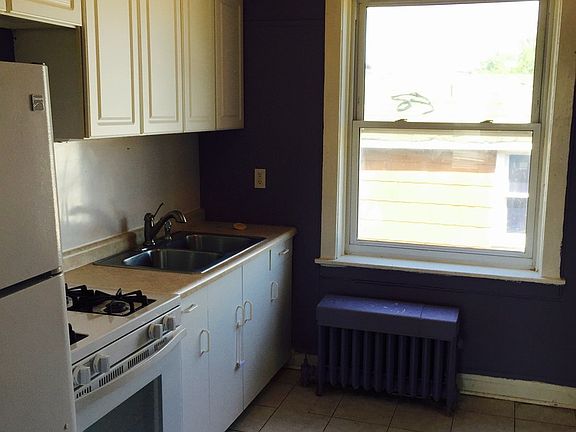 5th image of 4301 N Drake Ave APT 3