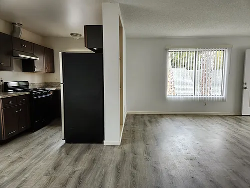 4457 Kansas St Photo 1