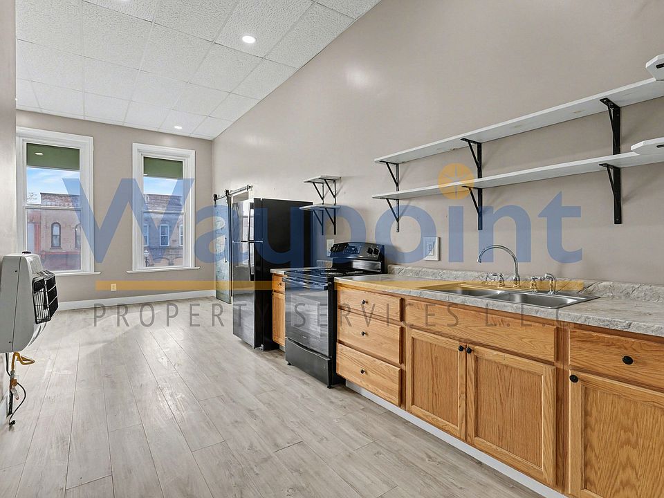 1st image of 106 W Main St #11533076