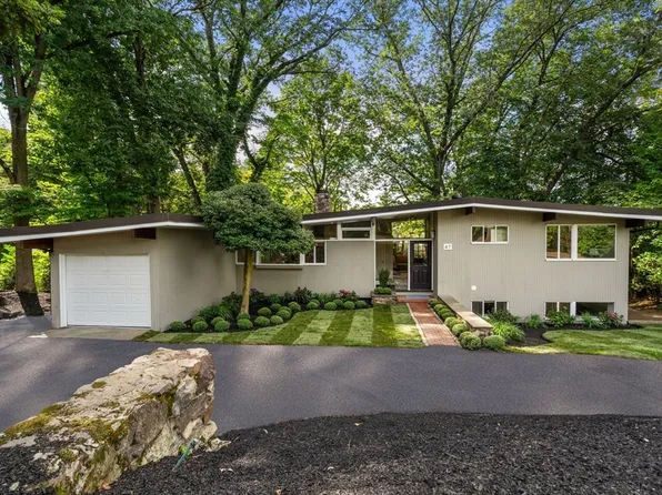 47 Nancy Rd, Newton, MA 02467