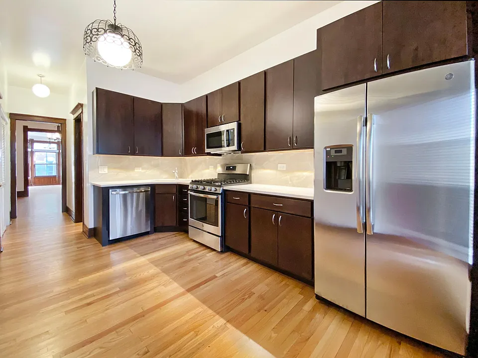 1012 W Armitage Ave #1