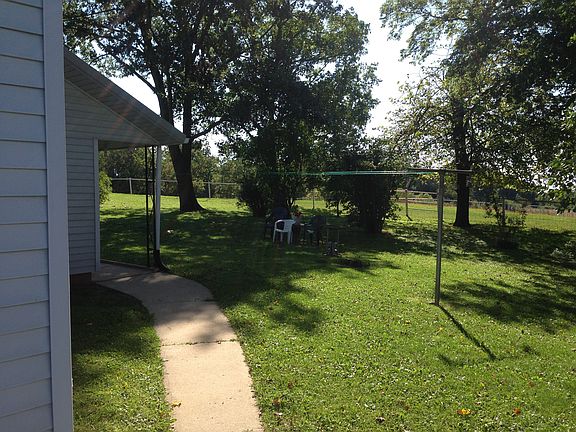 Back walkway to house
