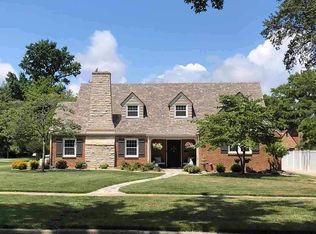 432 Cedar St, Centralia, IL 62801