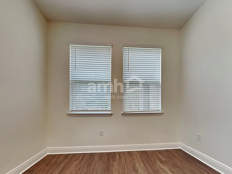 6355 Emerald Hills Way — Photo 5
