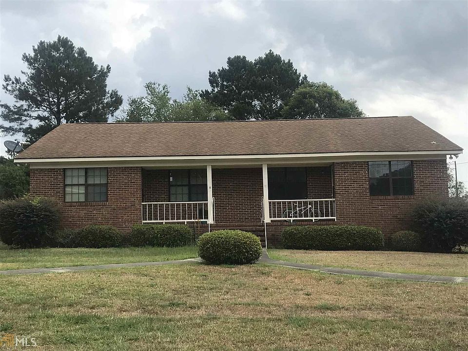 1st image of 113 East Dr