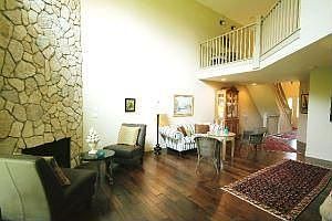 3rd image of 475 Golf Hill Ct