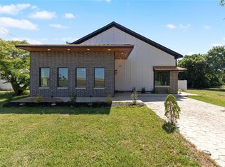 410 Harris St, Italy, TX 76651