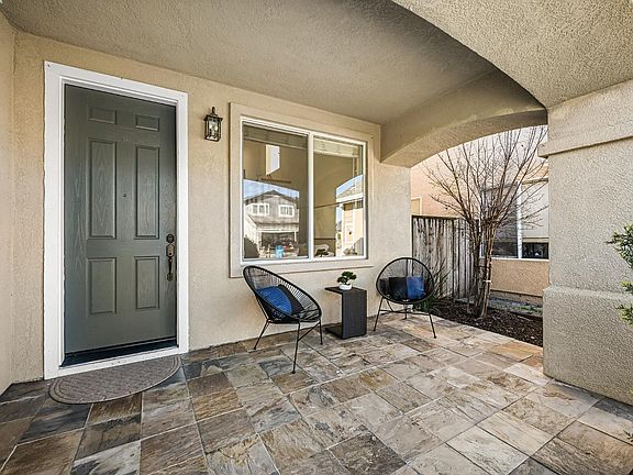 2nd image of 2824 Elk Lane