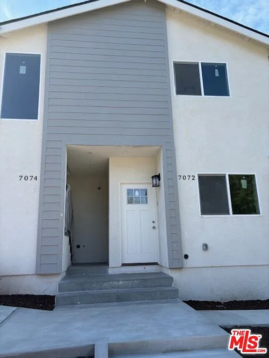 3 bed, 2.0 bath, $3,875 — Photo 2