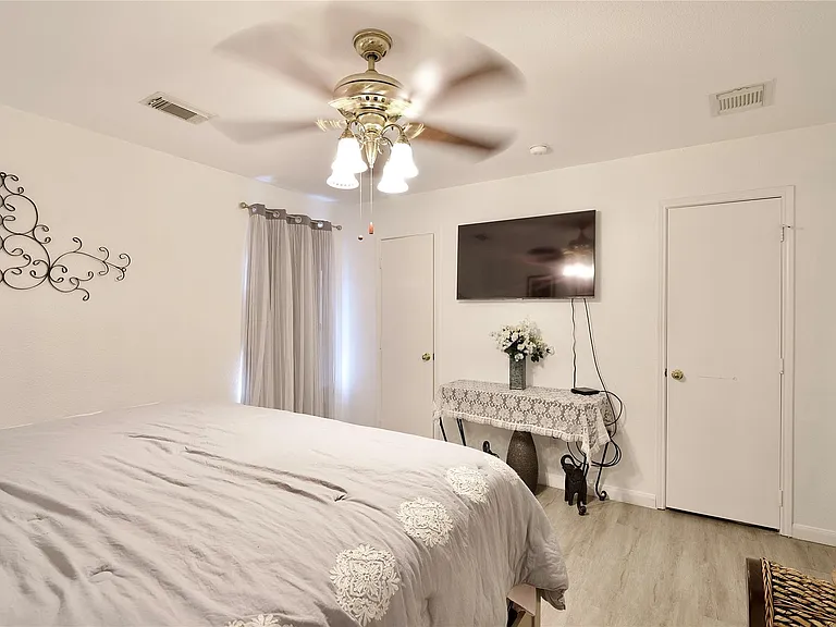 9503 Lerin Ln — Photo 29