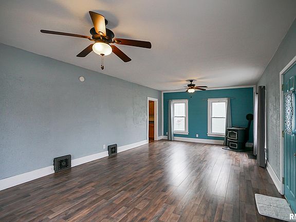 3rd image of 312 N Main St