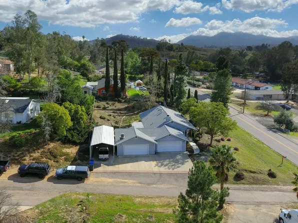 1250 Ramona St, Ramona, CA 92065