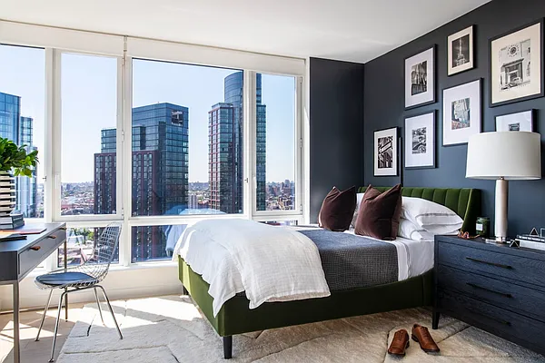 Rented by Gotham Organization | media 27