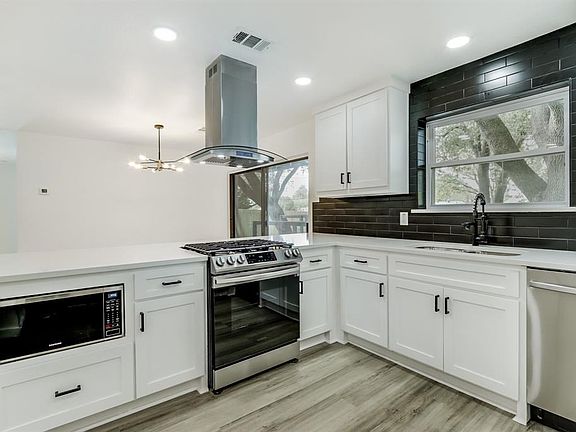 5th image of 307 Dogwood Dr