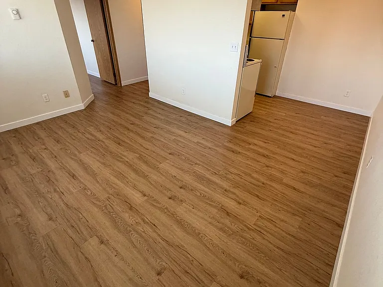 Seattle North Apartments — Photo 20