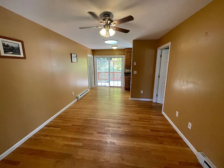 85 Brentwood Dr — Photo 16